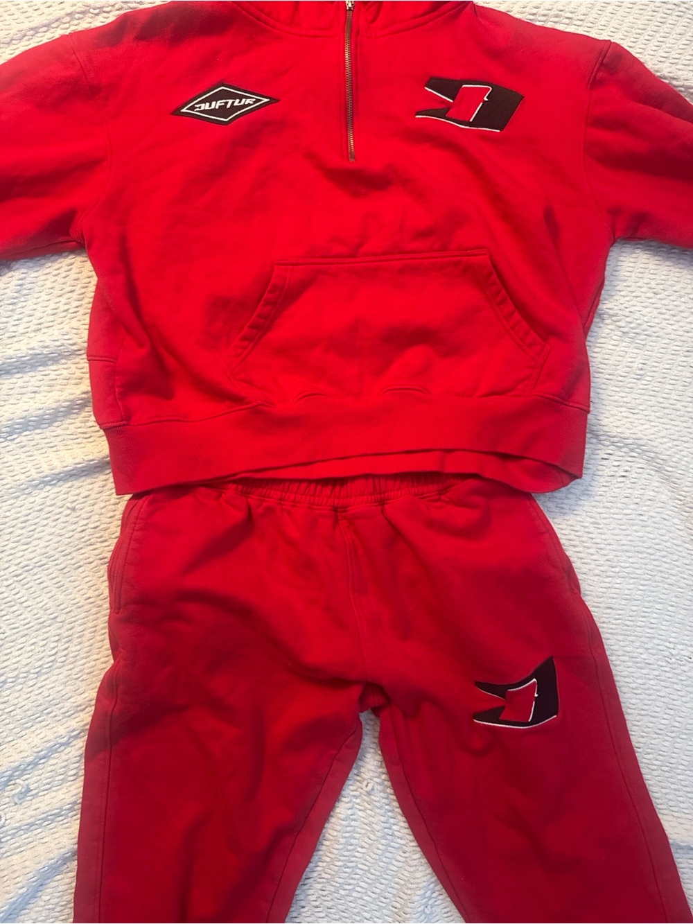 Ouftur sweatsuit outfit
